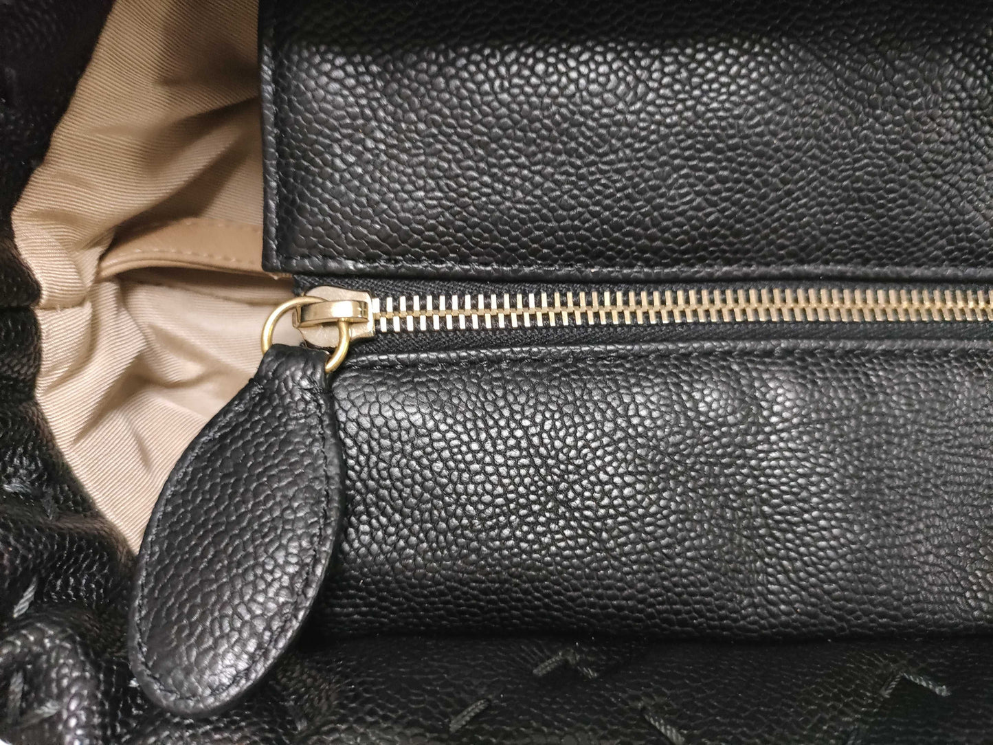 CHANEL Matelasse Caviar Skin Black Tote Bag