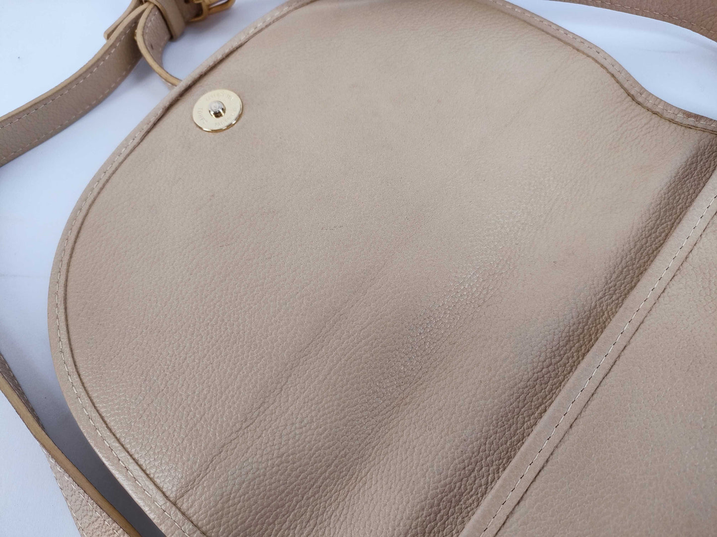 Yves Saint Laurent Logo Leather Shoulder Bag