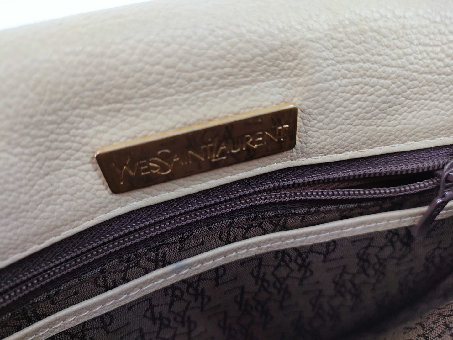 Yves Saint Laurent Logo Leather Shoulder Bag