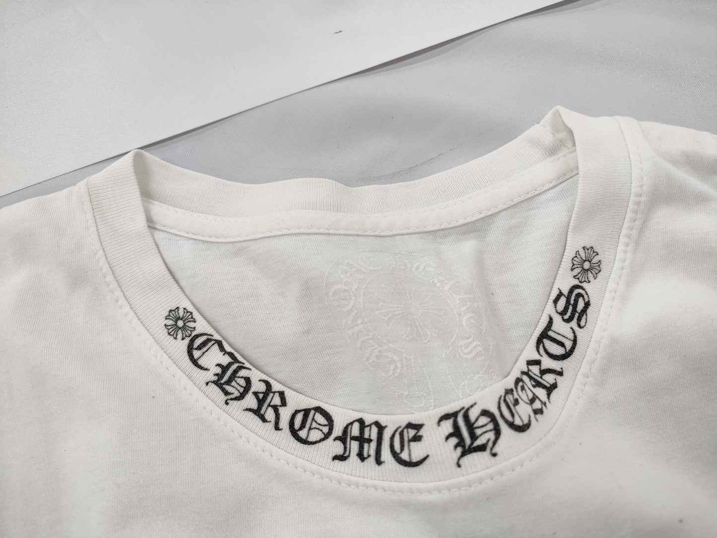 CHROME HEARTS Neck Logo T-shirt Size XL T-shirt