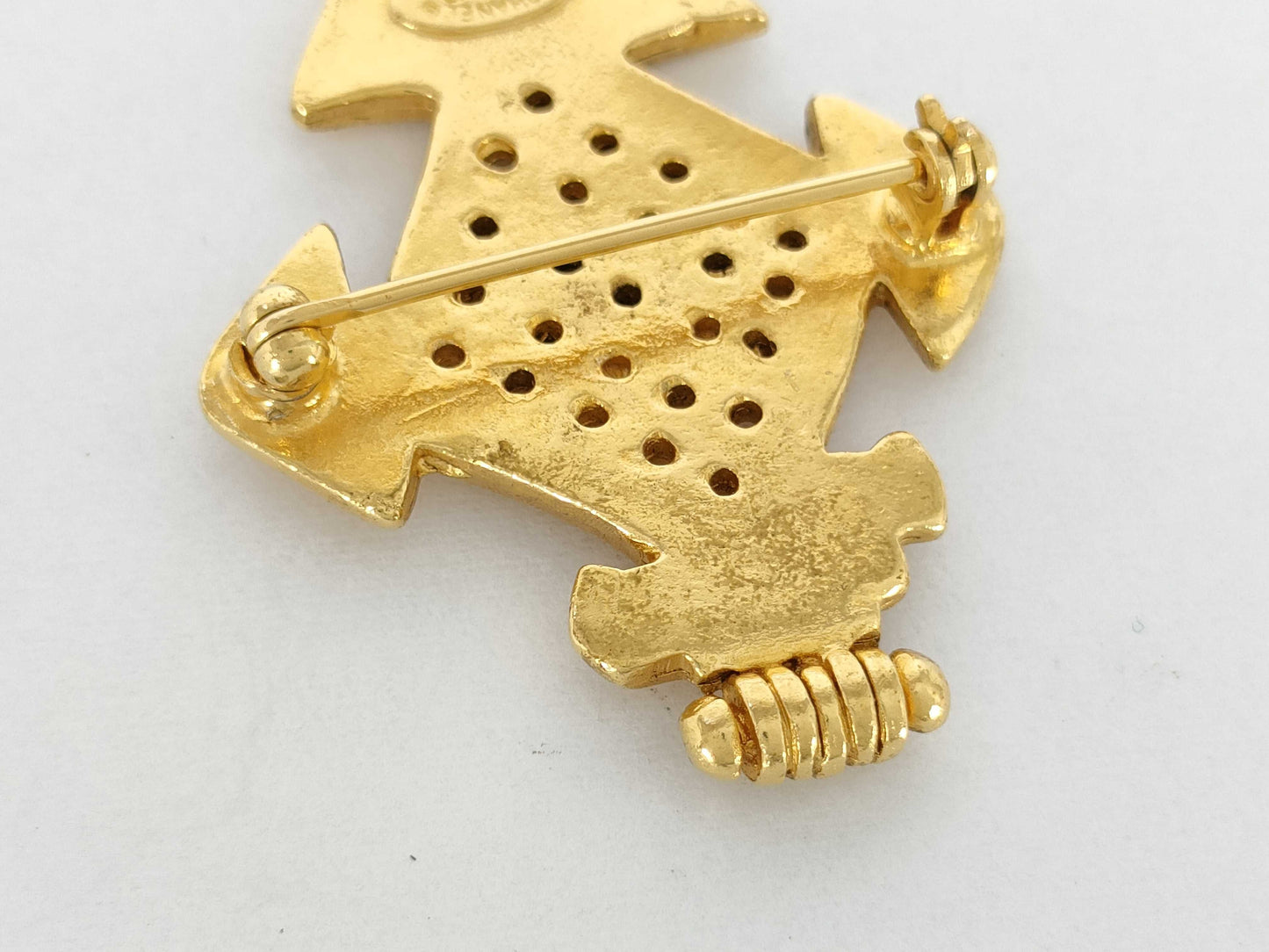 CHANEL Vintage Brooch 94P Brooch