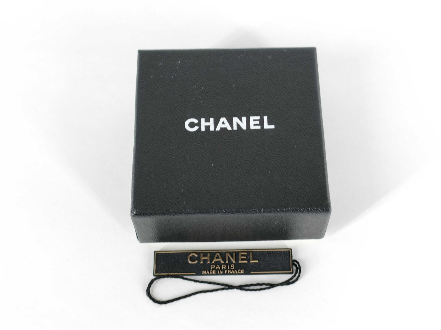 CHANEL Vintage Brooch 94P Brooch