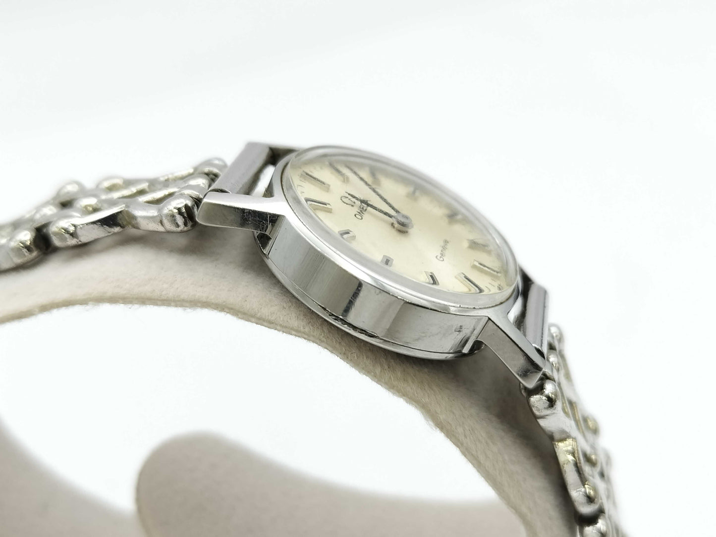 OMEGA Cal.485 Hand-wound Women's Watch