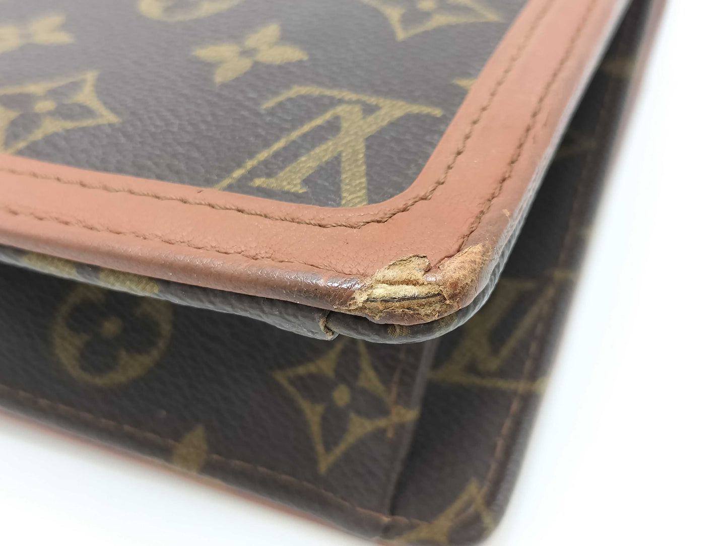 LOUIS VUITTON Monogram LV Pochette Dame Monogram Clutch Bag