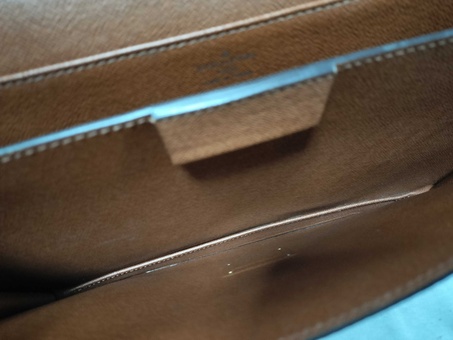 LOUIS VUITTON Monogram LV Conseiller Business Bag