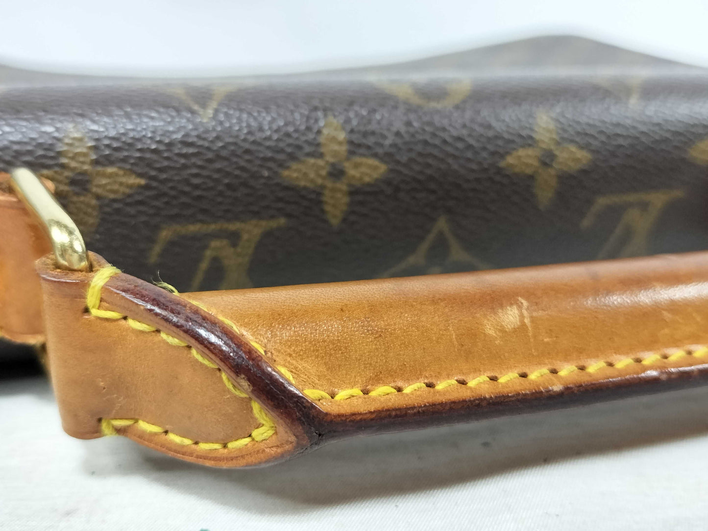 LOUIS VUITTON Monogram LV Conseiller Business Bag