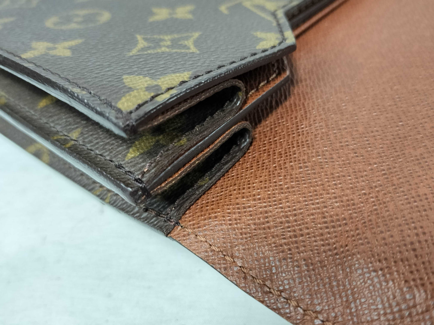 LOUIS VUITTON Monogram LV Conseiller Business Bag