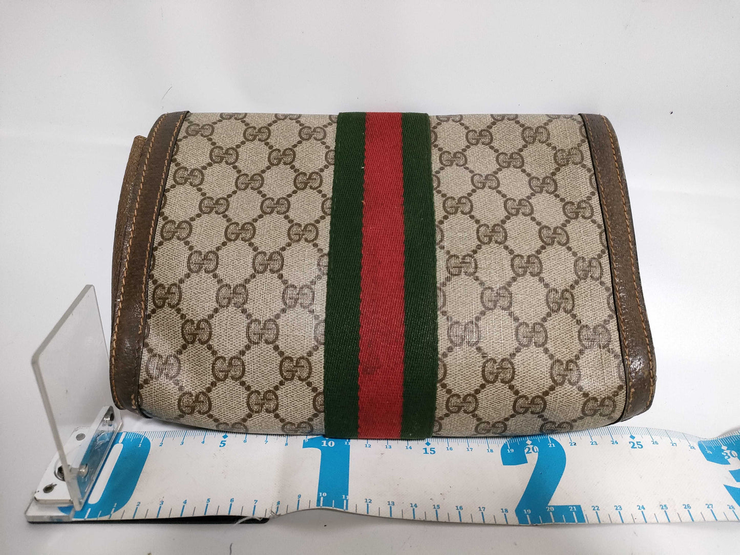 GUCCI GG Supreme GUCCI Sherry Line GG Supreme Gold Hardware Clutch Bag