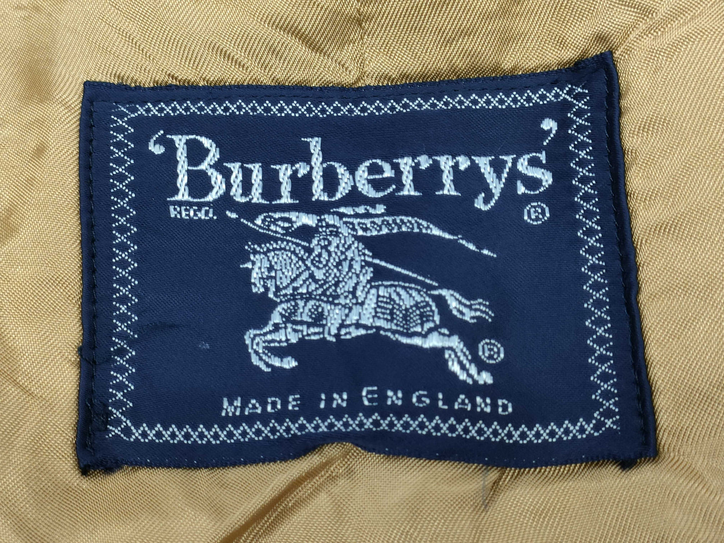 BURBERRY Men's Coat with Liner