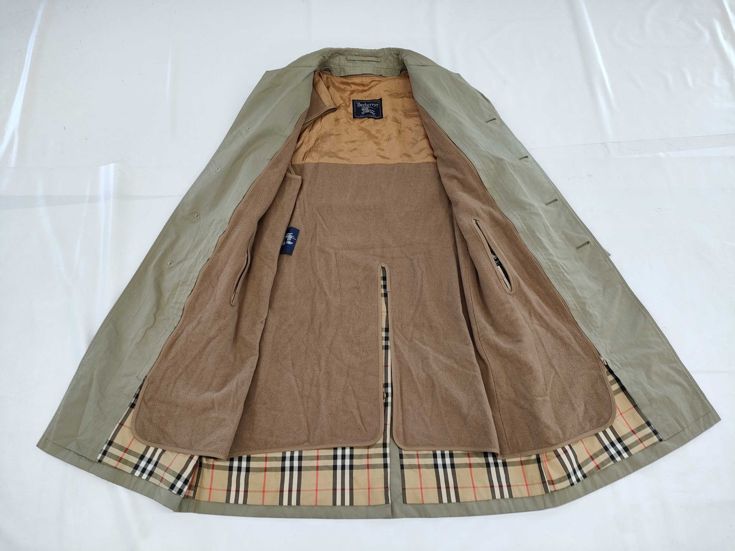 BURBERRY Men's Coat with Liner