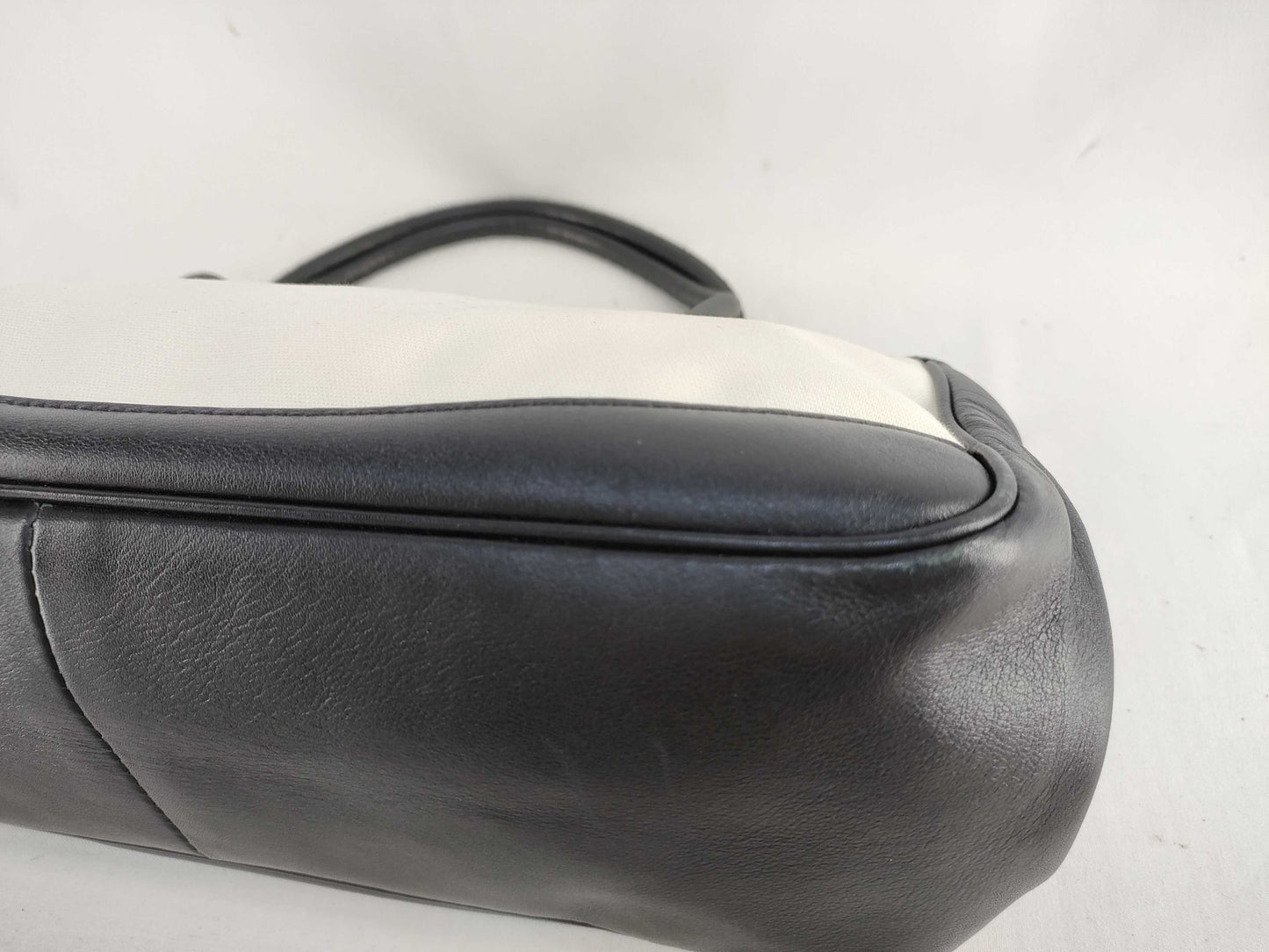 GUCCI 92726 Handbag, Plain Canvas x Leather, White/Black