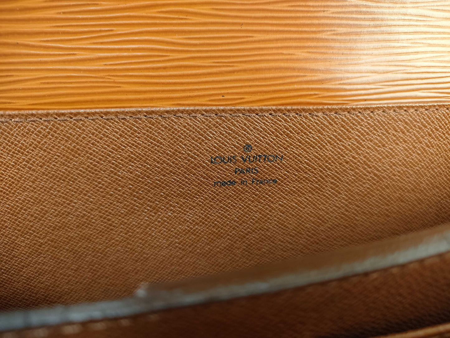 LOUIS VUITTON Epi Leather Porte-Document Business Bag M54468 Epi Leather Camel Business Bag