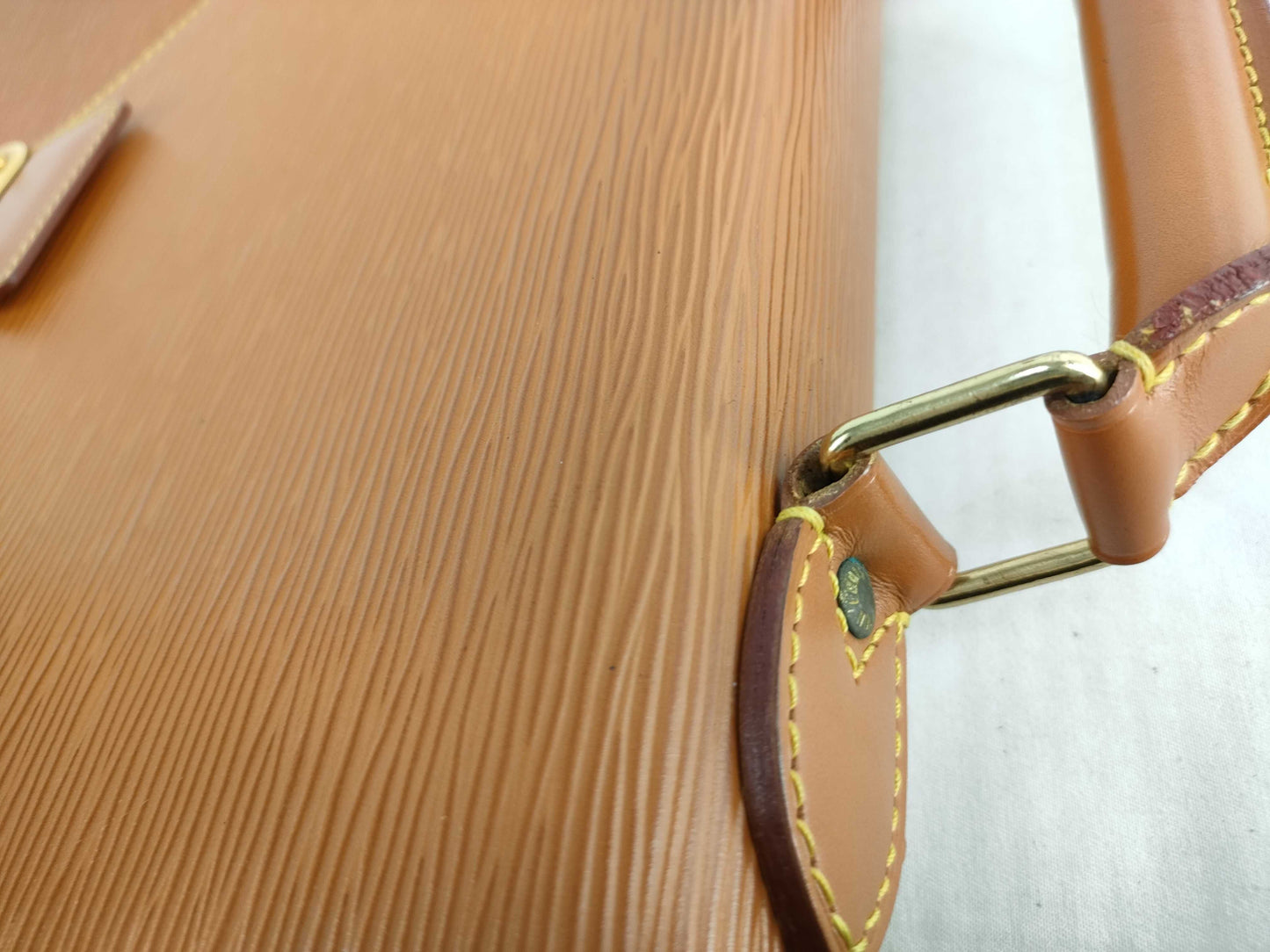 LOUIS VUITTON Epi Leather Porte-Document Business Bag M54468 Epi Leather Camel Business Bag