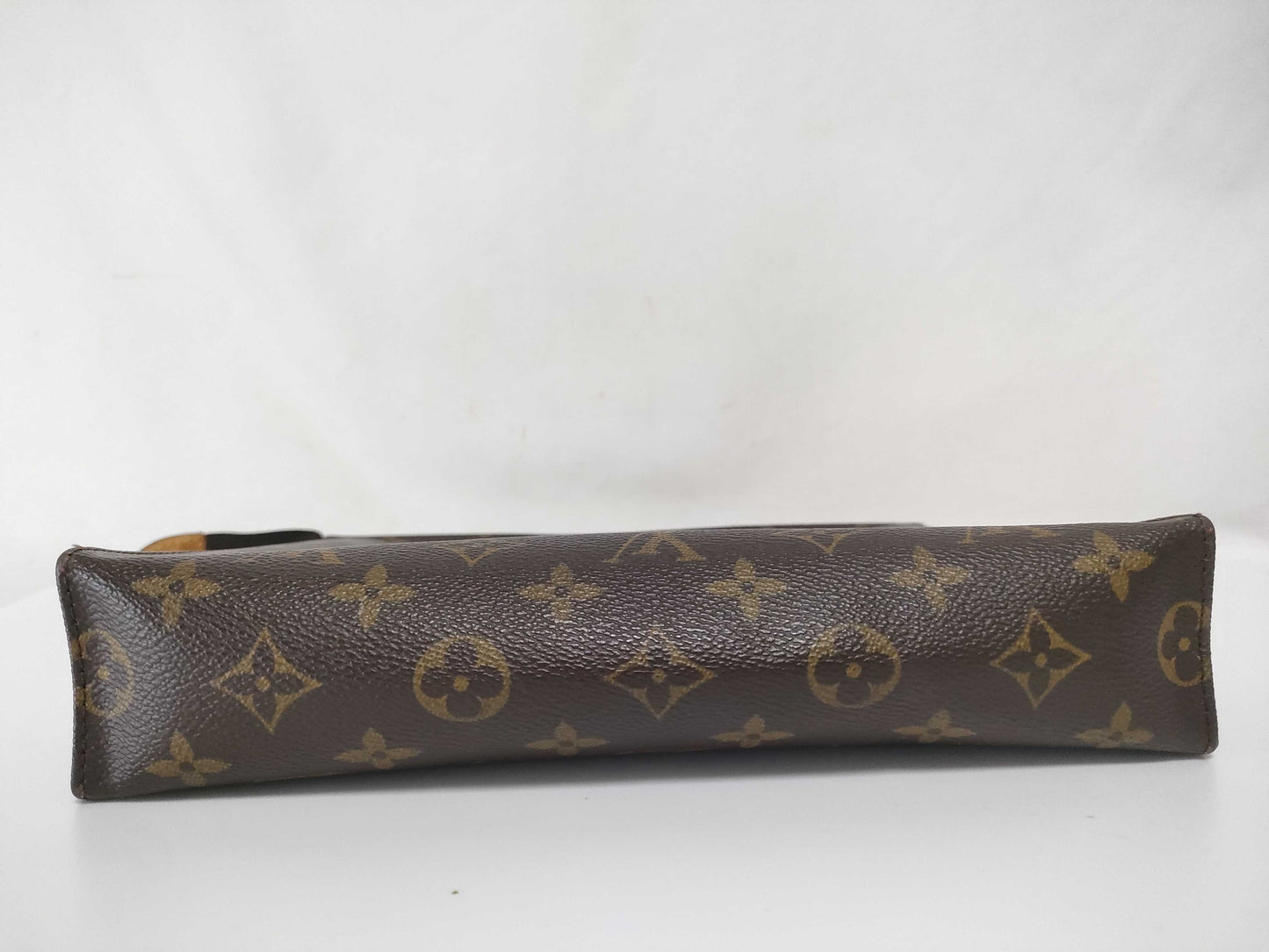 LOUIS VUITTON Monogram Vuitton M47542 Poche Toilette 26 SL1002 Monogram Second Bag Clutch Bag