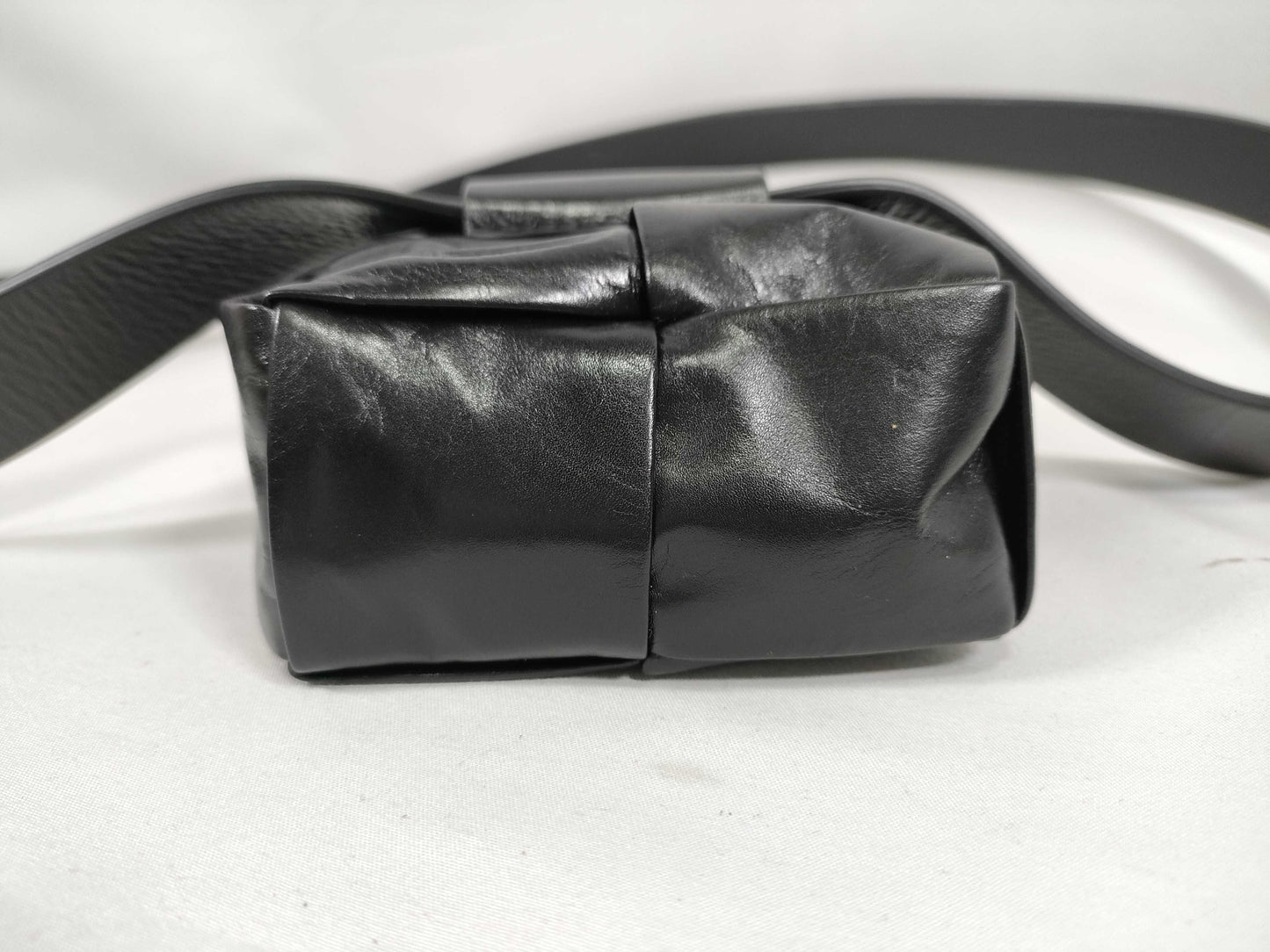 BOTTEGA VENETA Intrecciato BOTTEGA Maxi Intrecciato Belt Bag Waist Bag