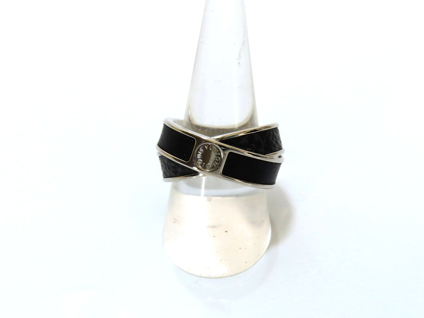 LOUIS VUITTON Monogram Empreinte Ring, Size 22