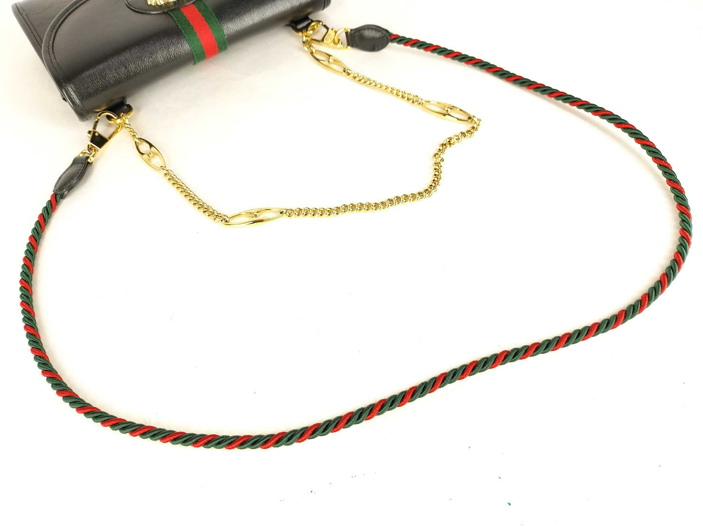 GUCCI Tiger Head Sherry Shoulder Bag