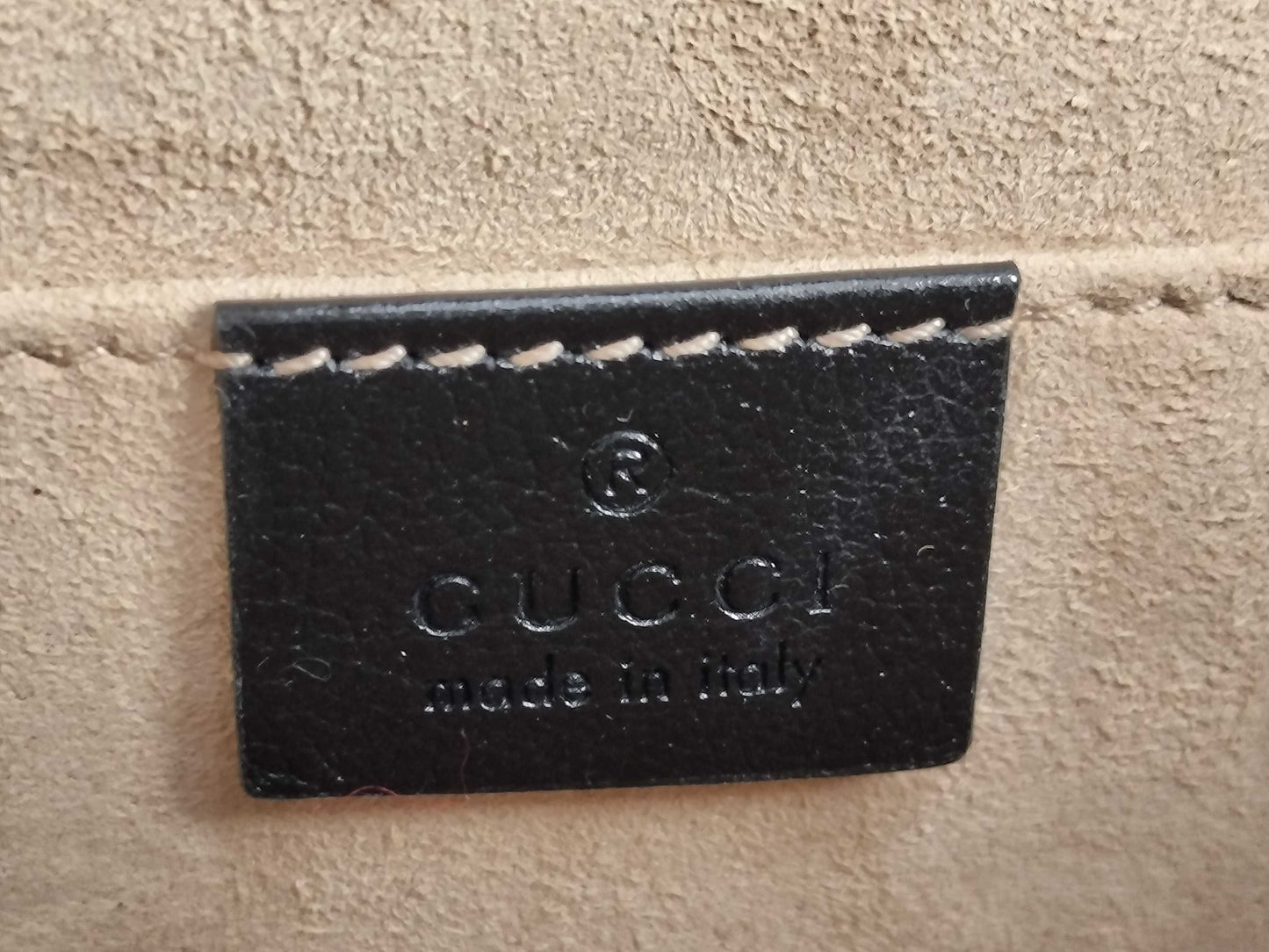 GUCCI Tiger Head Sherry Shoulder Bag