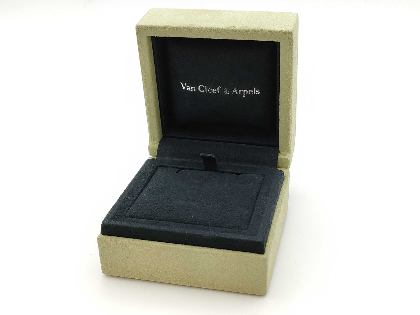 Van Cleef & Arpels Vintage Alhambra Gray Mother-of-Pearl Au750 5.1g Necklace