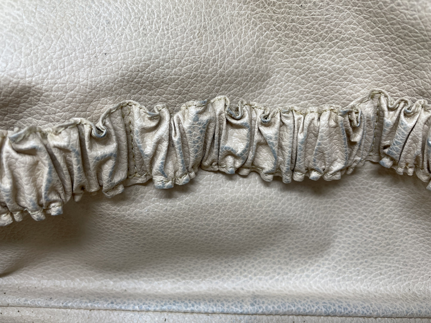 LOUIS VUITTON True Toilet M47522 Clutch Bag