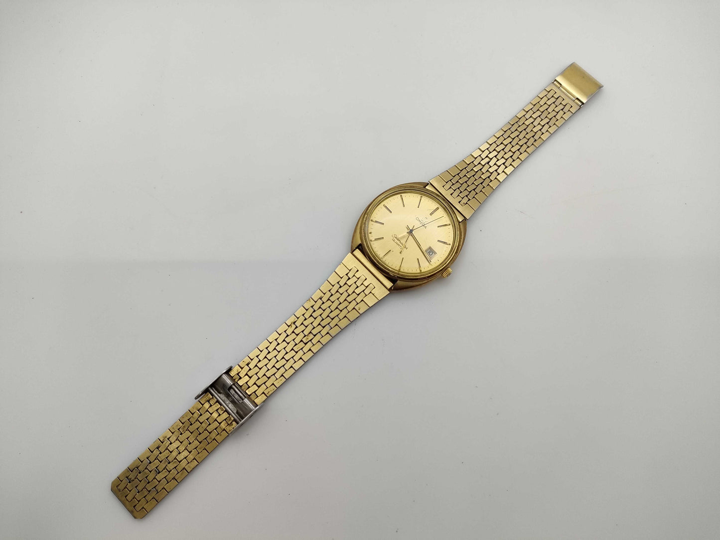 OMEGA Seamaster Quartz Unmoving Men's Watch