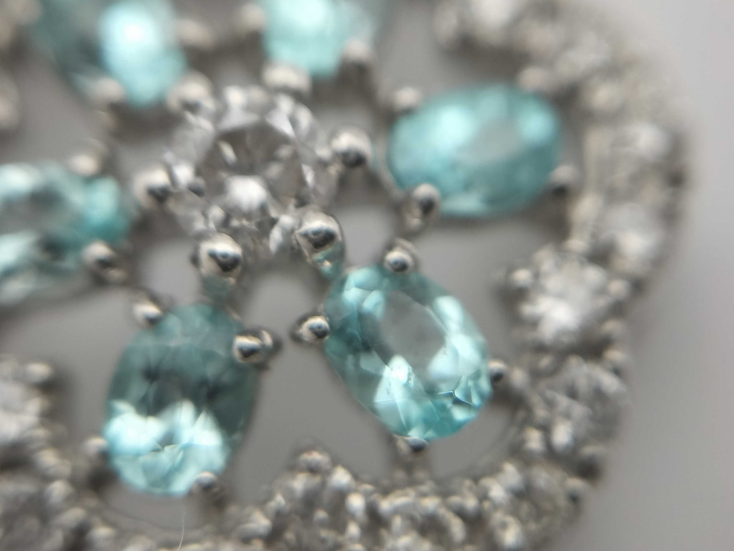 Paraiba tourmaline 0.17ct D0.18ct PT950 1.4g pendant top