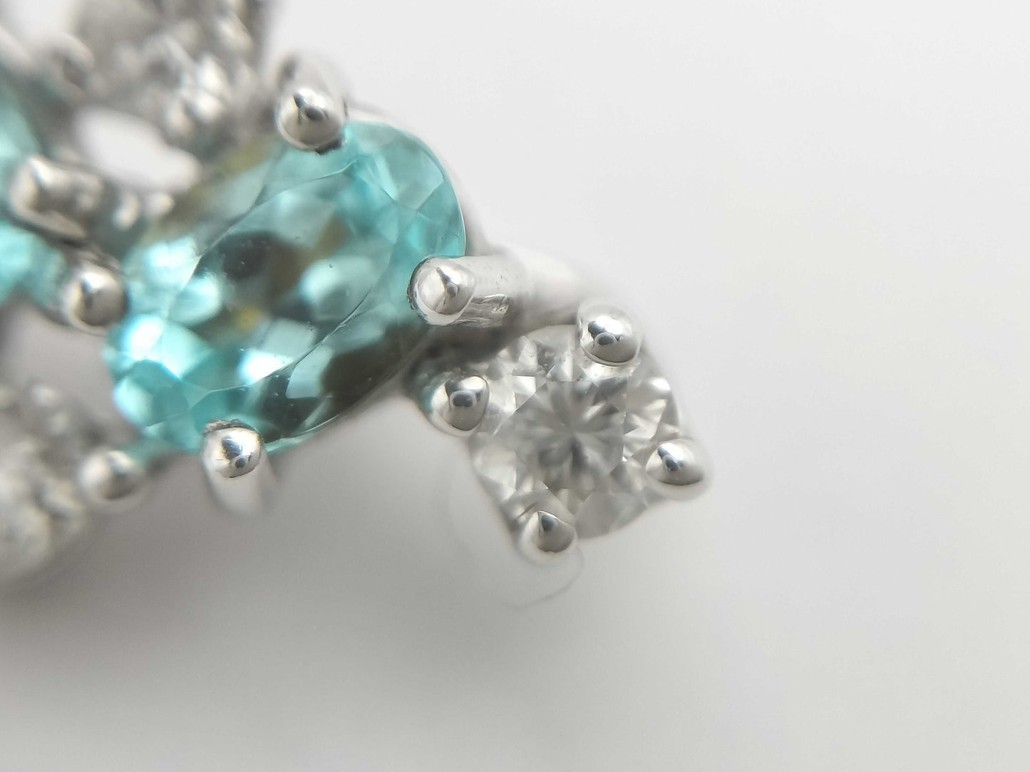Paraiba tourmaline 0.23ct D0.21ct K18WG 1.0g pendant top