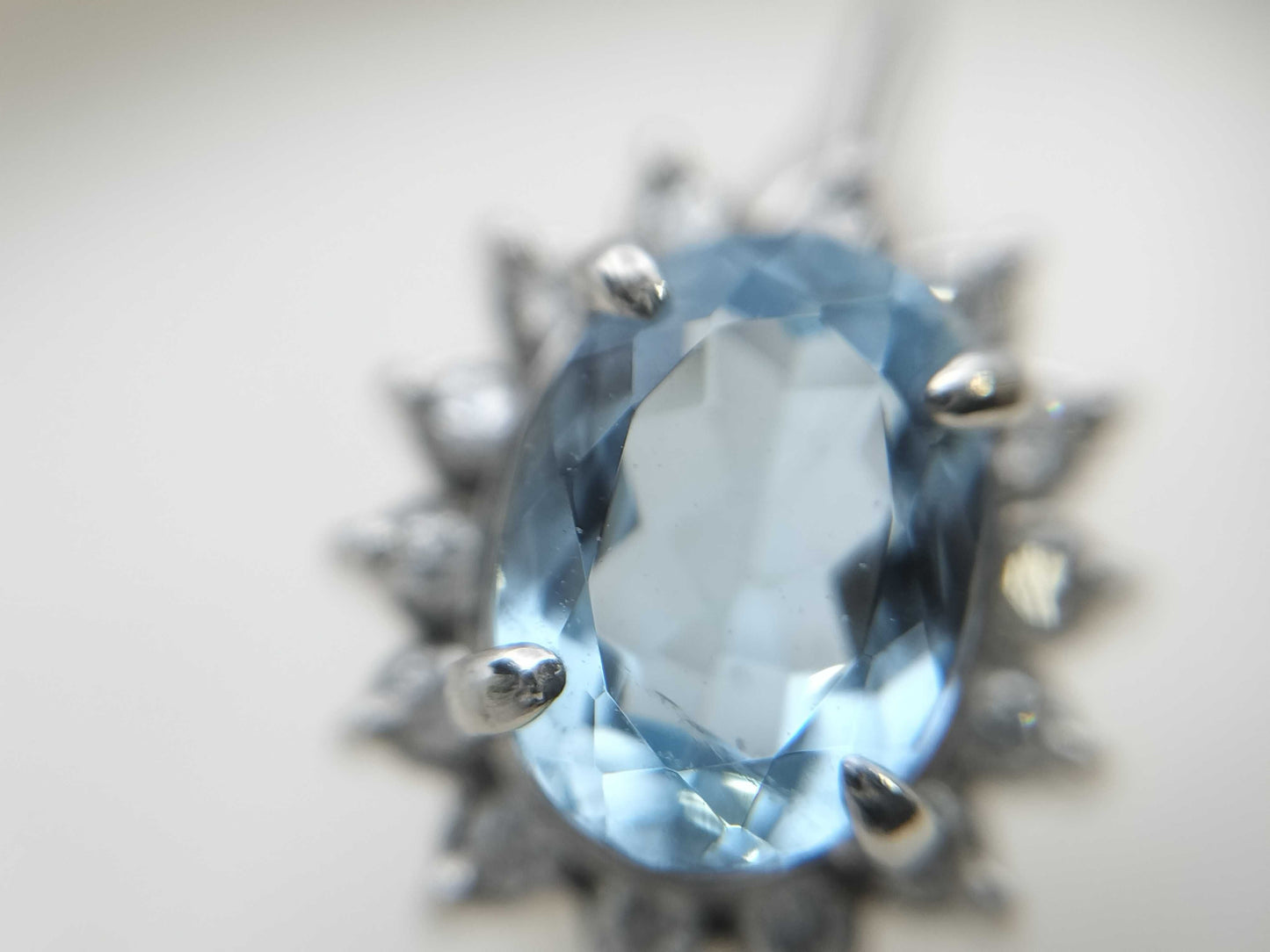 AQ1.57ct D0.22ct K14WG 5.6g Earrings