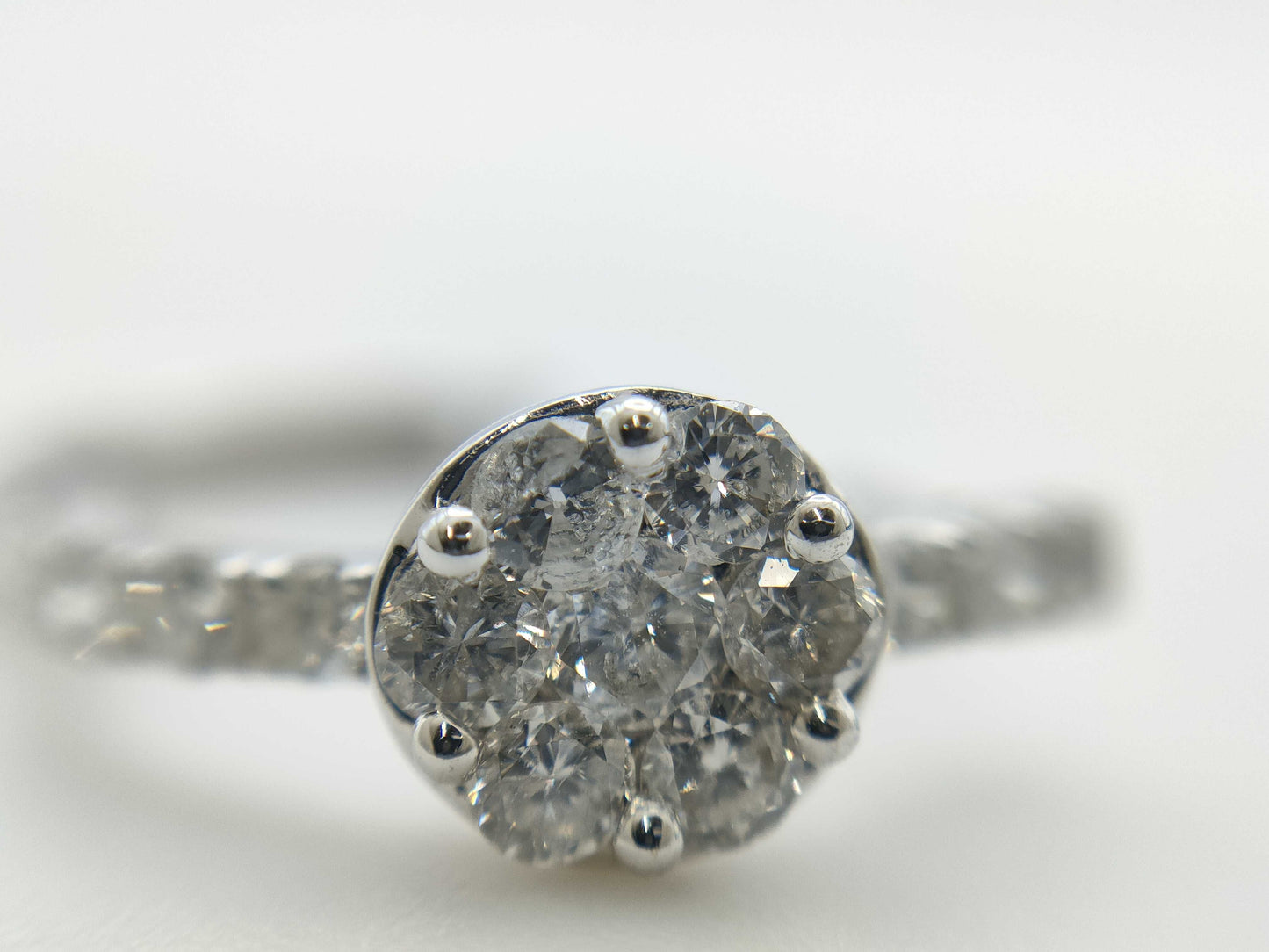 D0.35/0.35ct K18WG 2.6g Earrings