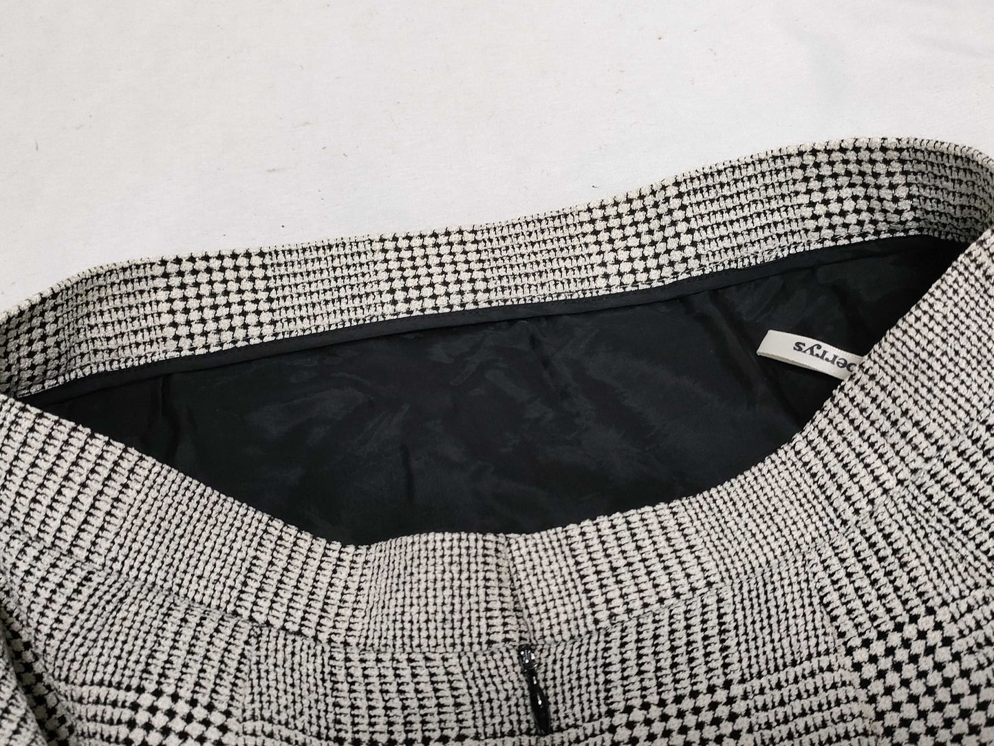 Burberrys Skirt, Check, Silk, Wool, White, Black, FXA95-130 #9 Skirt