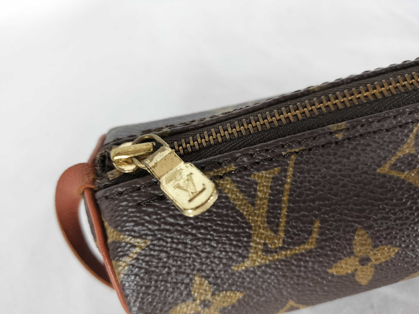 LOUIS VUITTON Monogram Papillon Pouch Business Bag