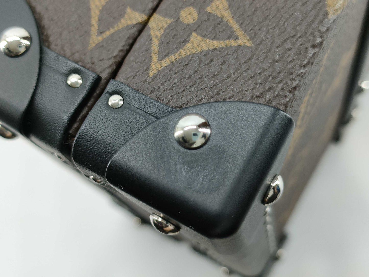 LOUIS VUITTON Monogram Macassar Wallet Trunk M20250 RFID Enabled Clutch Bag