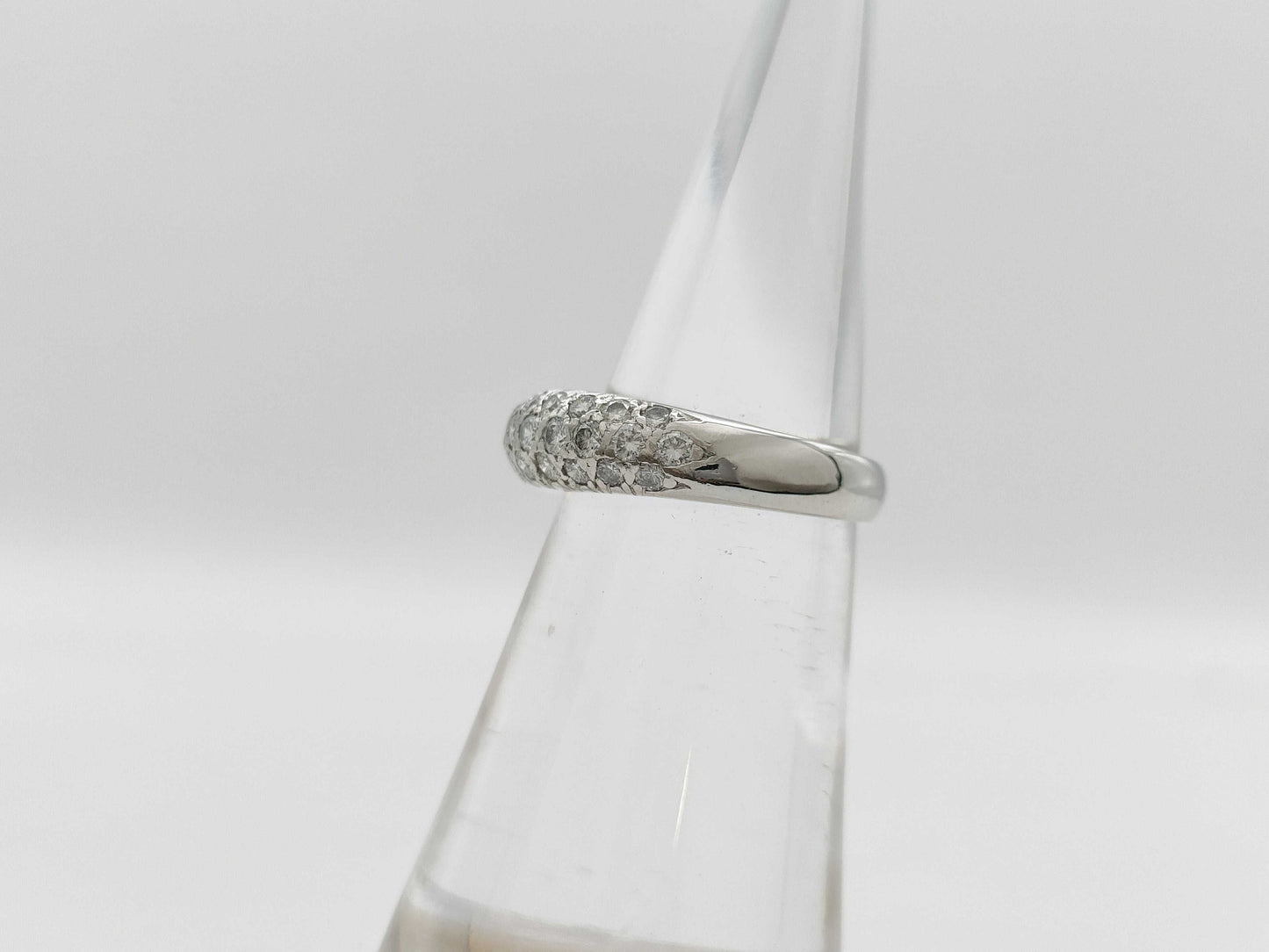 Van Cleef & Arpels Eve #47 Diamond Ring in White Gold 750, 3.8g