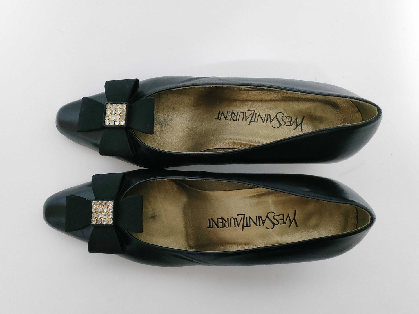 Yves Saint Laurent Yves Saint-Laurent Pumps Pumps
