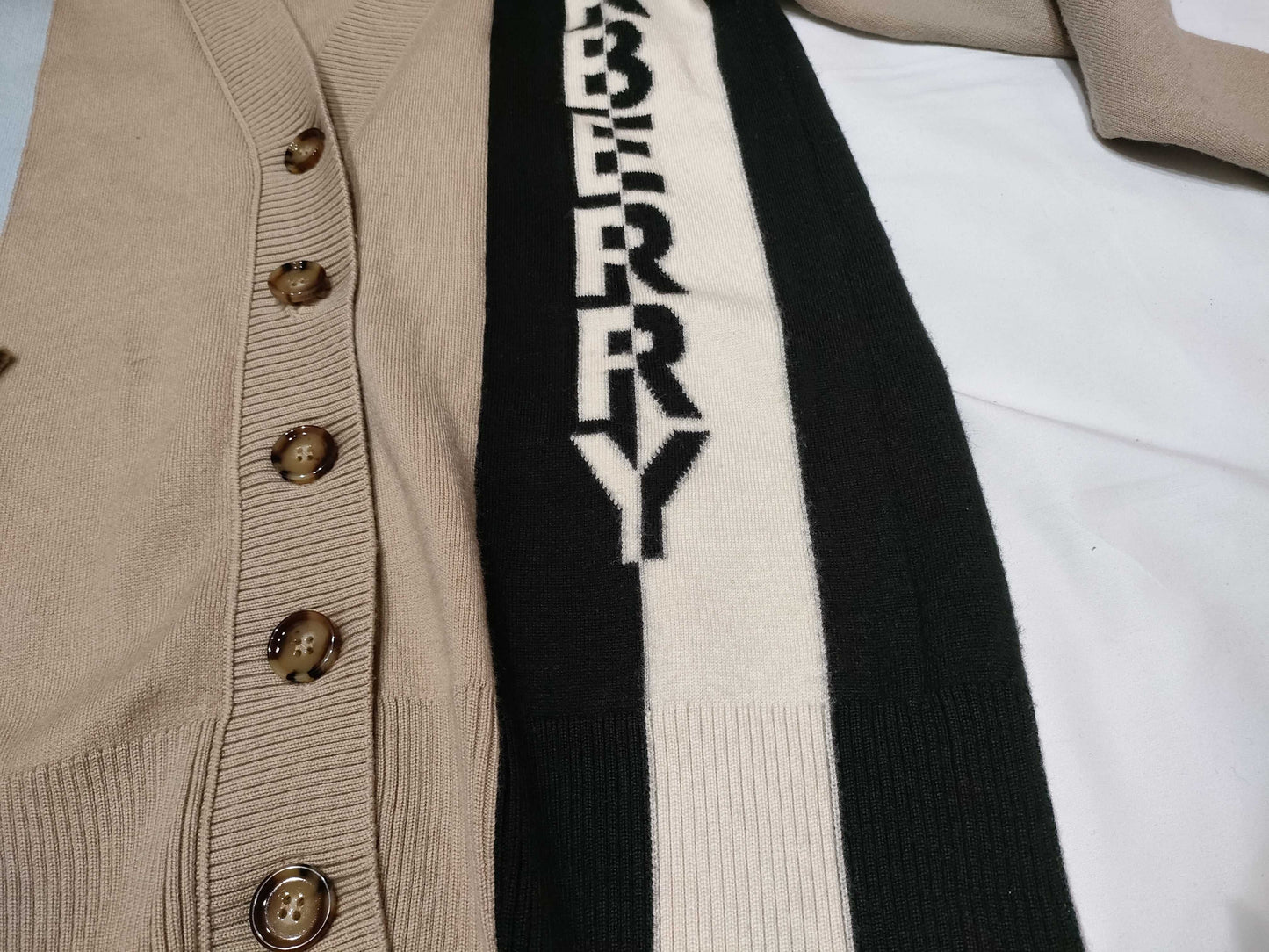 BURBERRY BURBERRY Long Sleeve Logo Cardigan Cardigan
