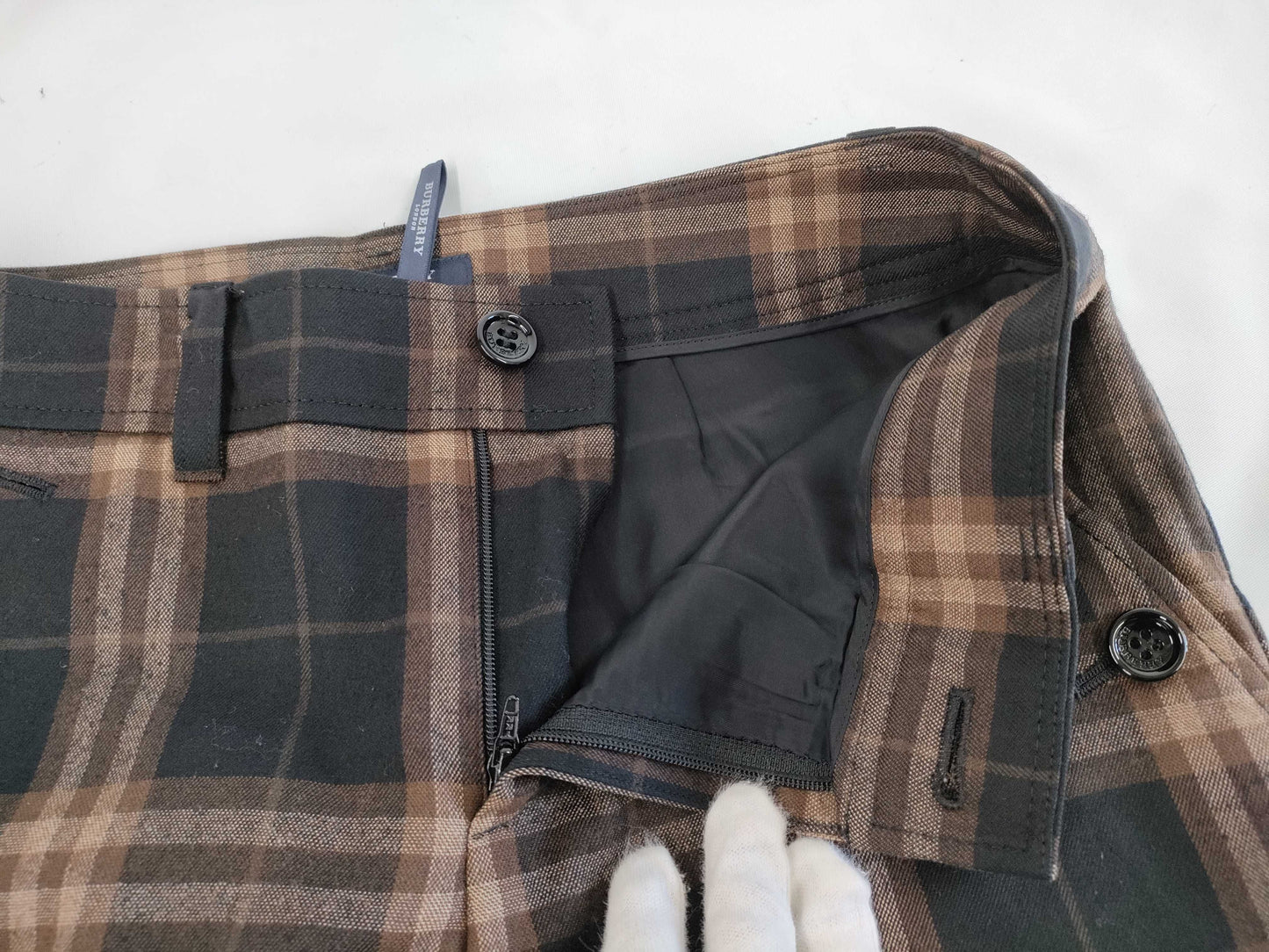 BURBERRY BURBERRY LONDON Shorts Pants