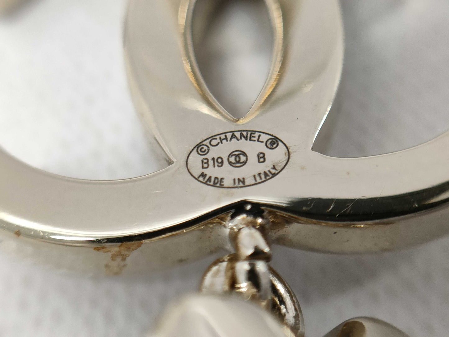 CHANEL No.5 Rhinestone Necklace B19B Earrings