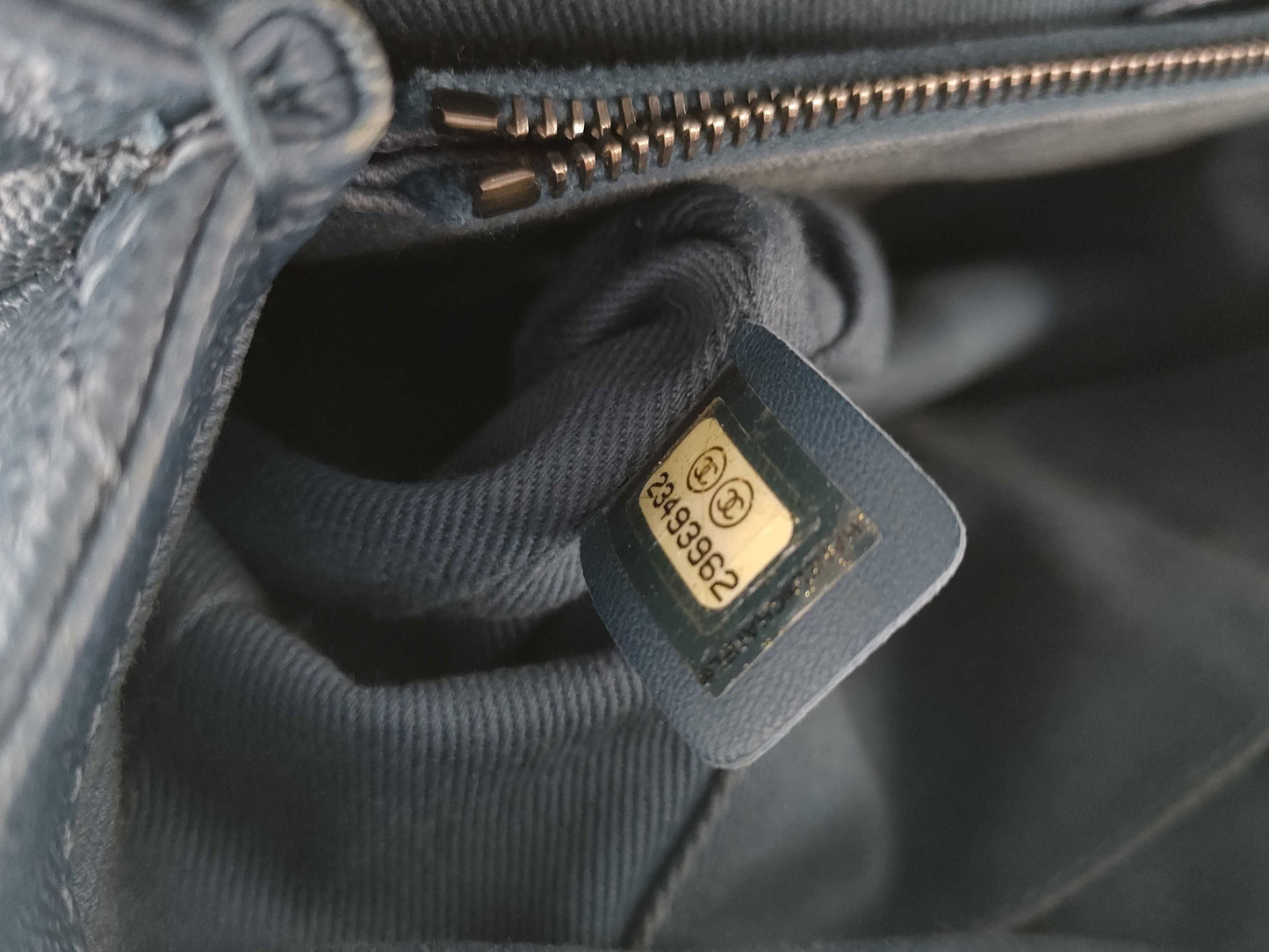 CHANEL Matelasse 2-way Chain Shoulder Bag with Caviar Skin