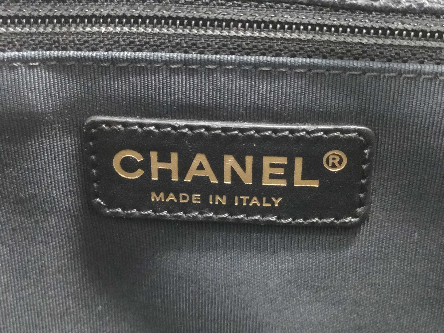 CHANEL CHANEL GST Matelasse Coco Mark Tote Bag A50995 Black with Gold Hardware and Caviar Leather 13228689 Tote Bag