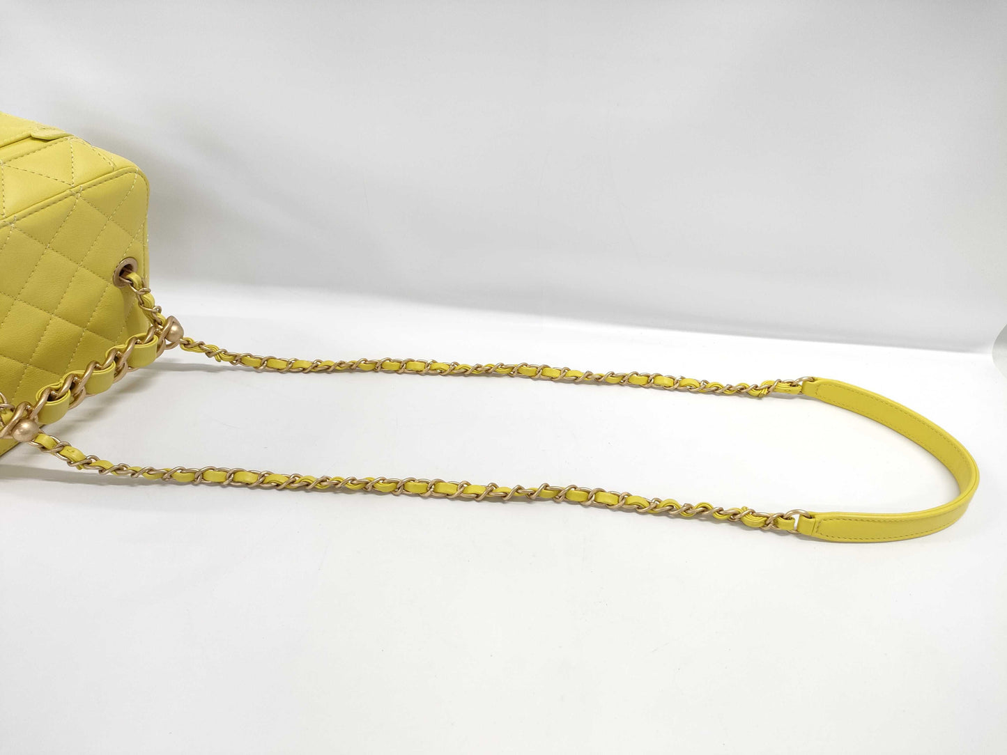 CHANEL CHANEL Vanity Chain Shoulder Bag in Yellow Calfskin with Gold Hardware, C61JNHAE Shoulder Bag