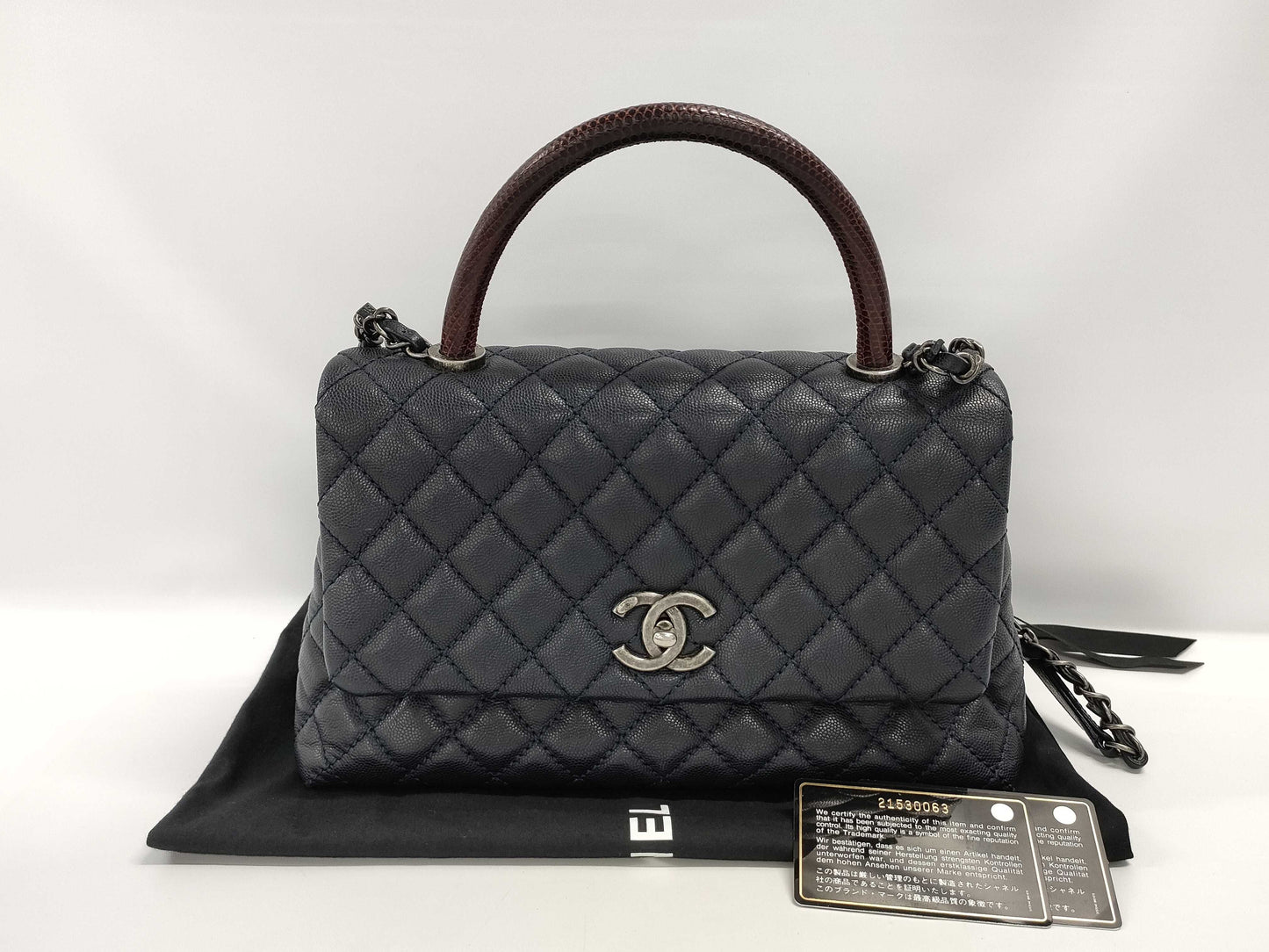 CHANEL CHANEL Coco Handle 29 2-way handbag/shoulder bag, navy blue with silver hardware and caviar leather, 21530063 handbag