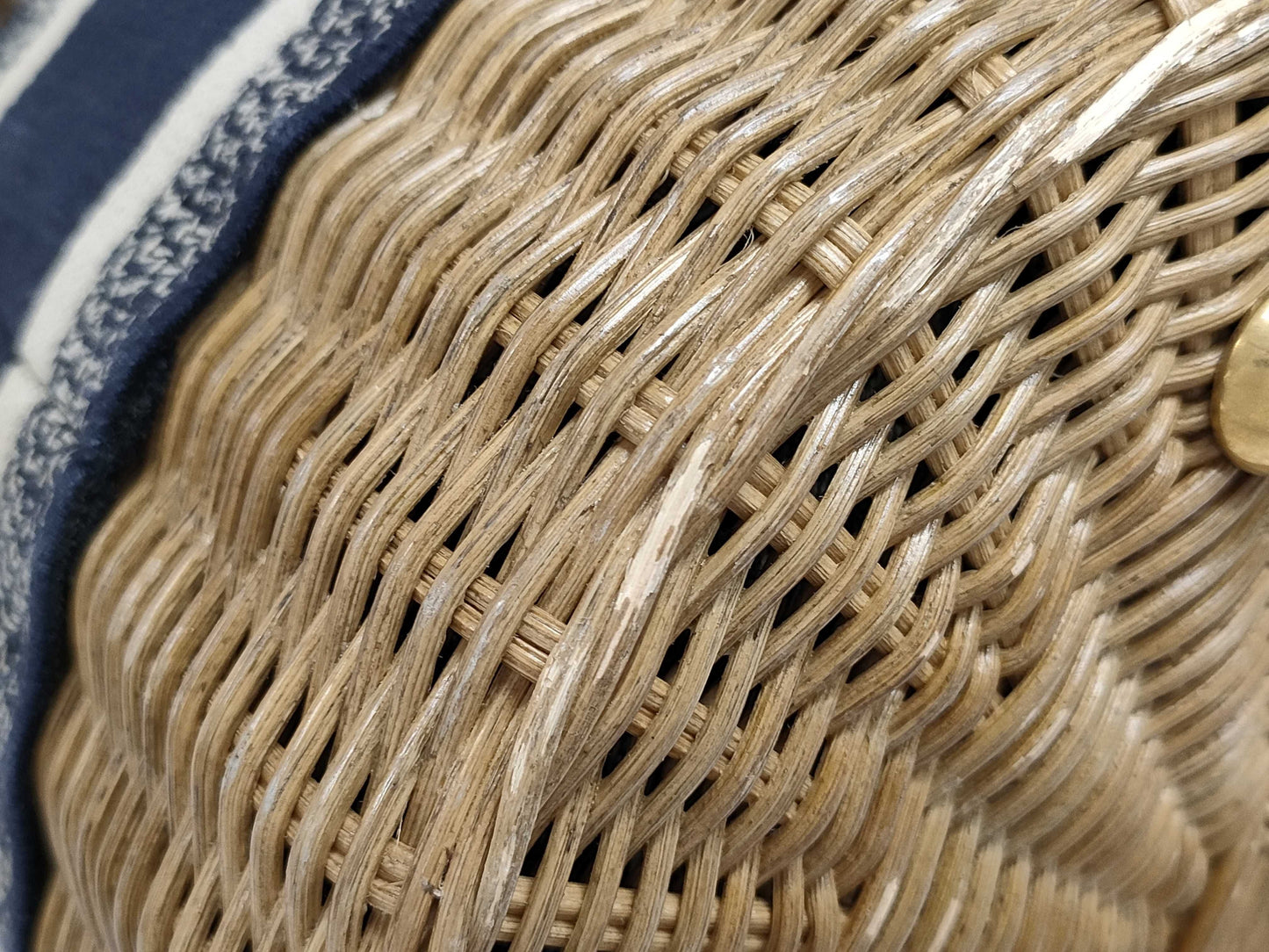 Dior Oblique Wicker Shoulder Bag M7600CMVO Navy Brown with Gold Hardware, Canvas and Rattan, 63-MA-0251 Shoulder Bag