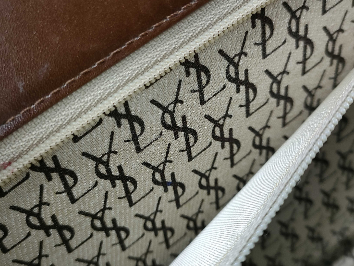 Yves Saint Laurent Brown Shoulder Bag