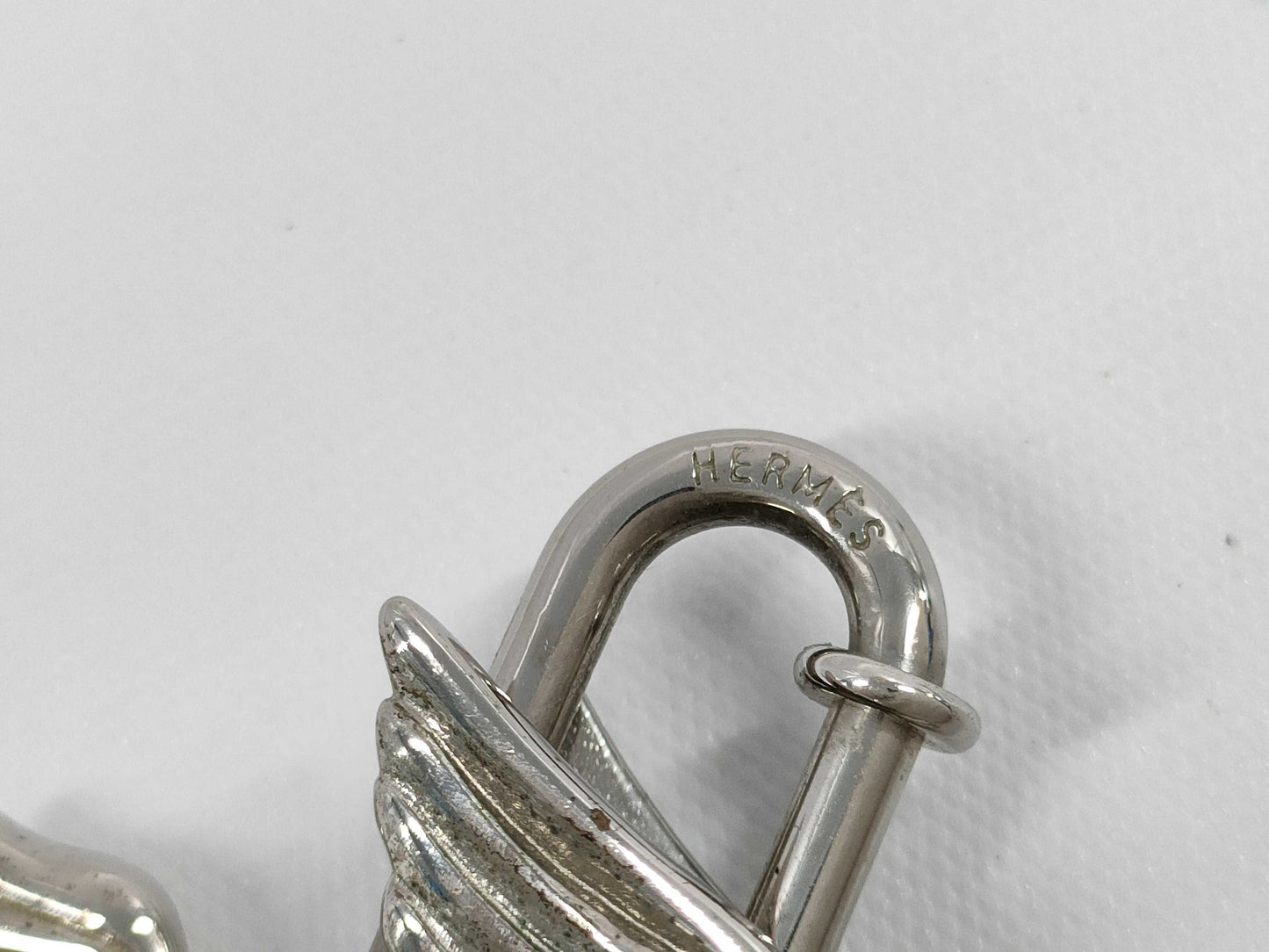 HERMES Pegasus Cadena Charm, Silver