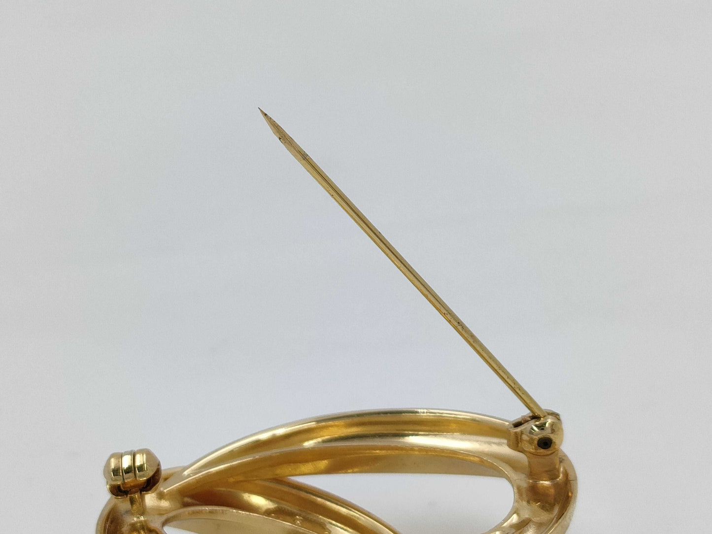 Dior brooch