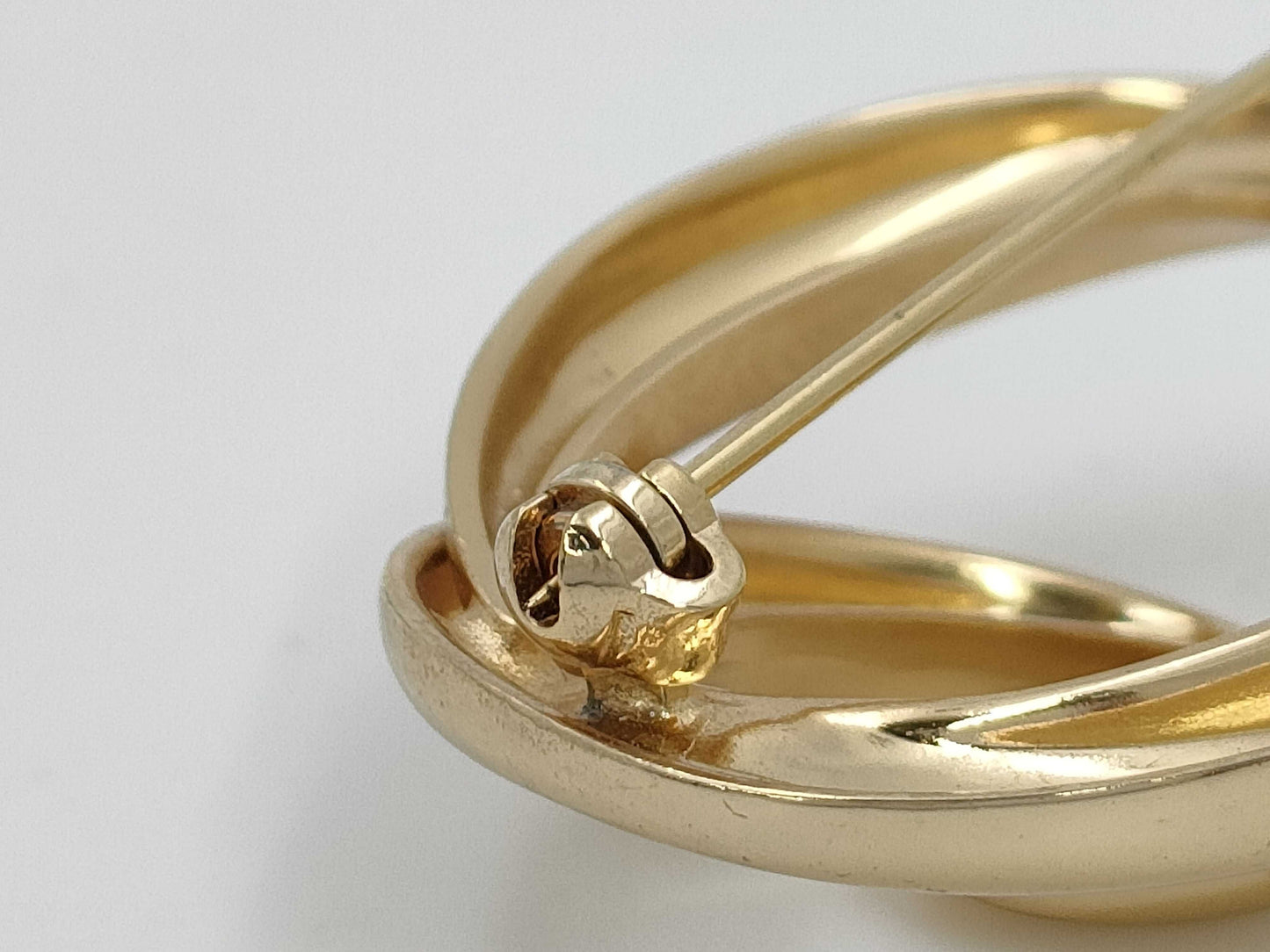 Dior brooch