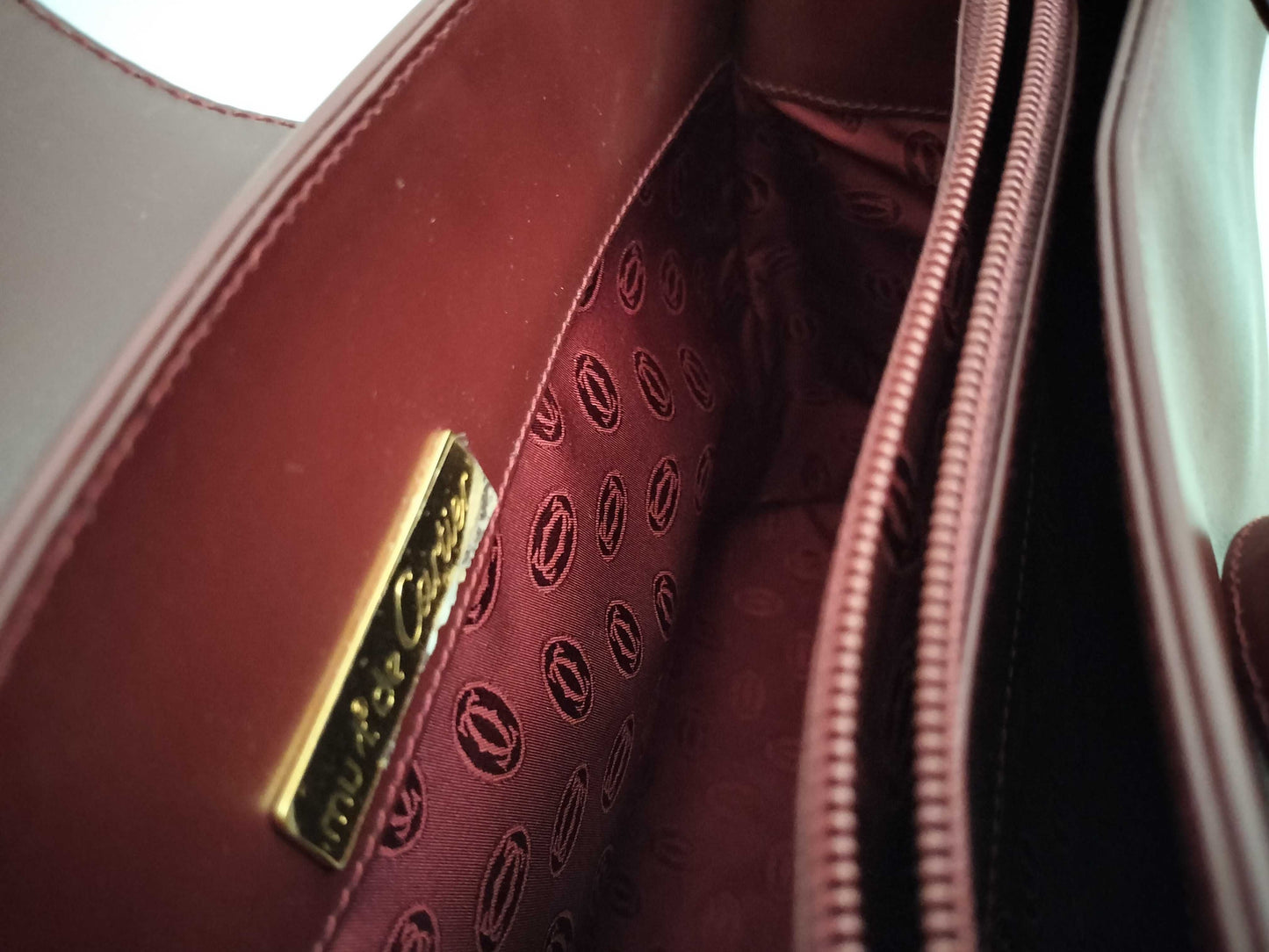 Cartier Must Must Line Turnlock Shoulder Bag Leather Bordeaux Shoulder Bag