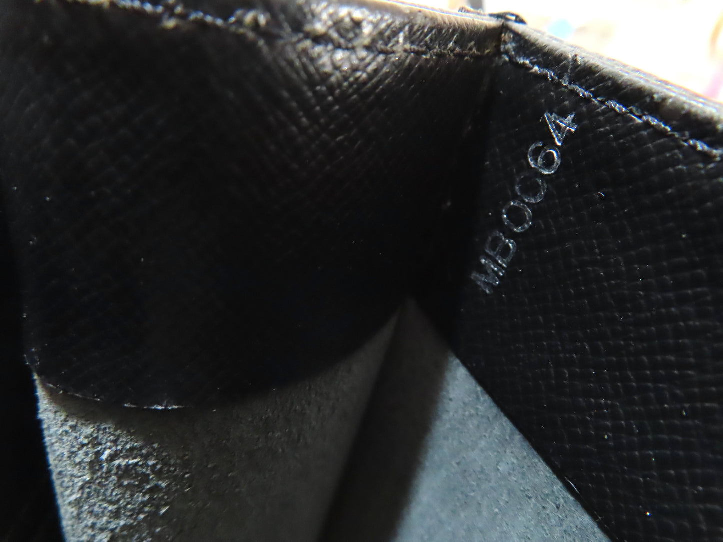 LOUIS VUITTON Angara M30772 Business Bag