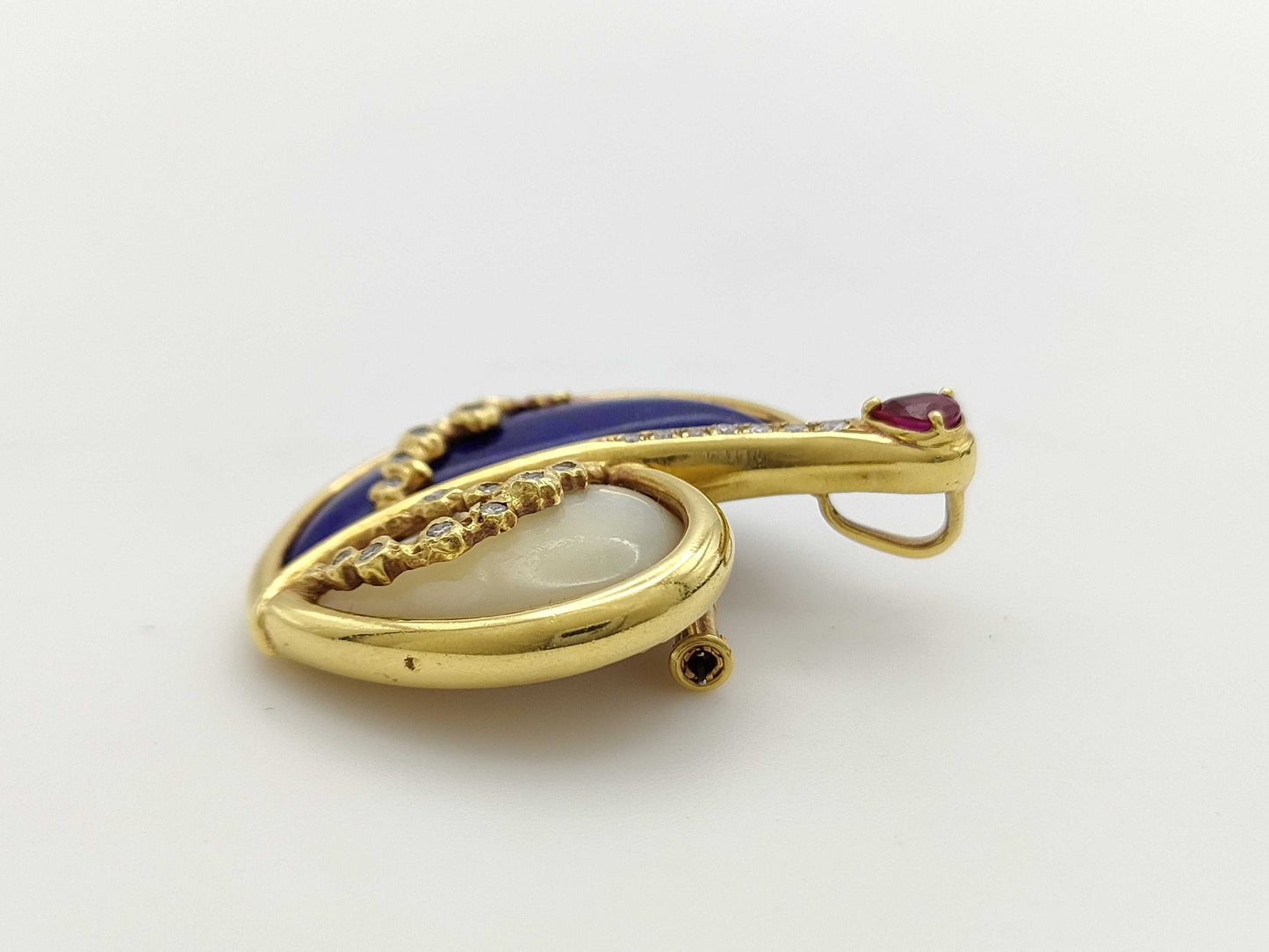 Colored Stone Shell R0.32ct D0.31ct K18 16.8g Brooch