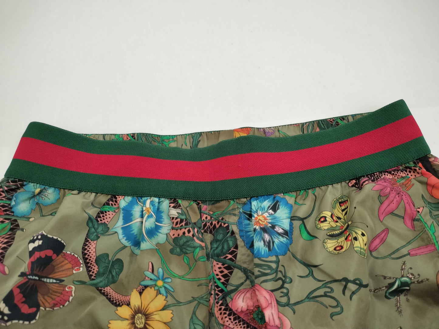 GUCCI GUCCI Nylon Floral Shorts Khaki 430782 Pants